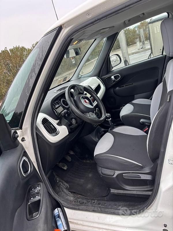 Usata Fiat 500L 80 CV (58 kW) 2013 Bianco Monovolume