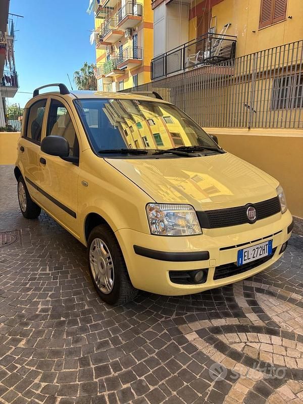 Usata Fiat Panda Classica 77 CV (56 kW) 2012 Giallo Berlina