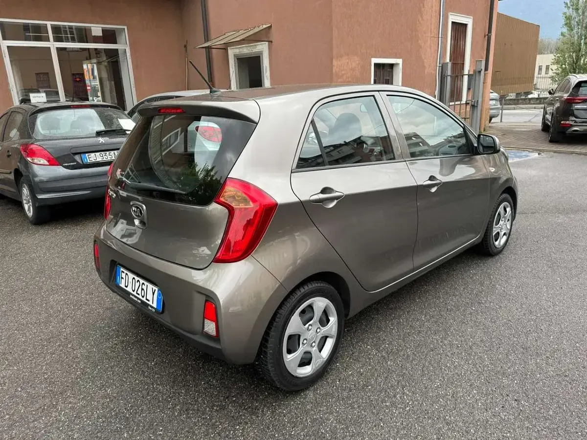 Occasion Kia Picanto City 65 ch (47 kW) 2016 Beige Citadine