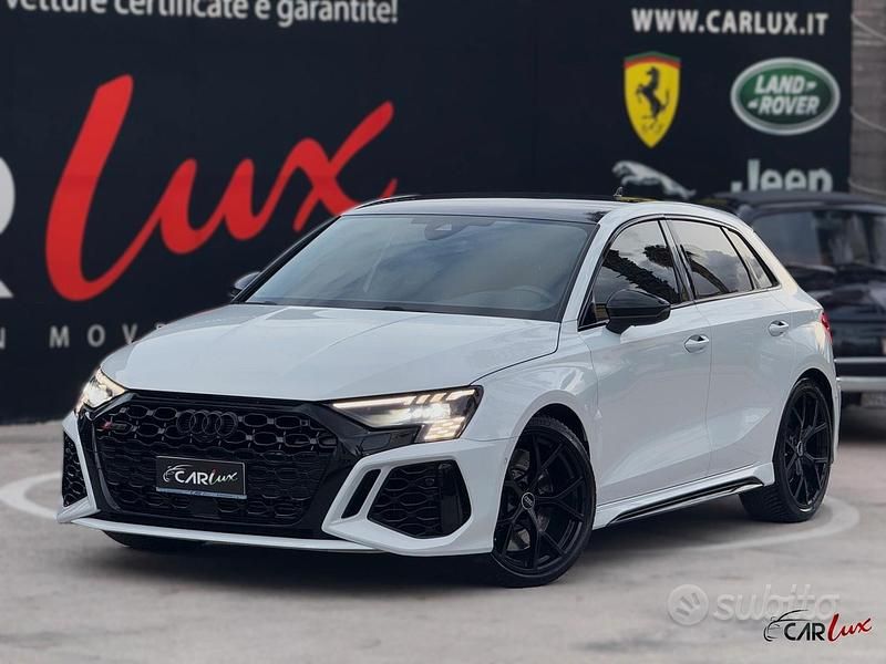 Bianco Usata 2022 Audi RS3 Ambiente Tre volumi | 47.999 € (Super prezzo) - Immagine 1/4