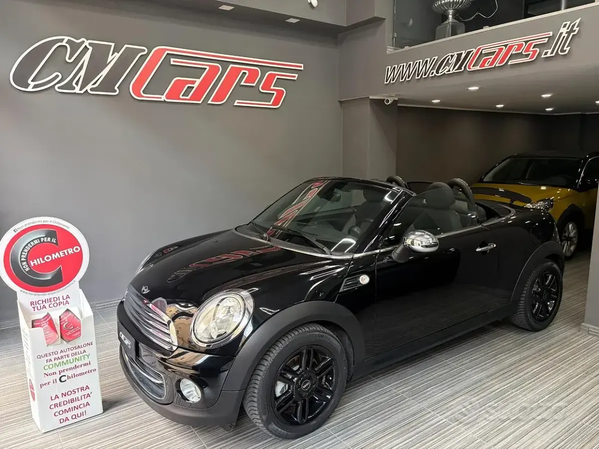 Usata Mini Cooper Cabriolet 122 CV (89 kW) 2012 Nero Cabrio