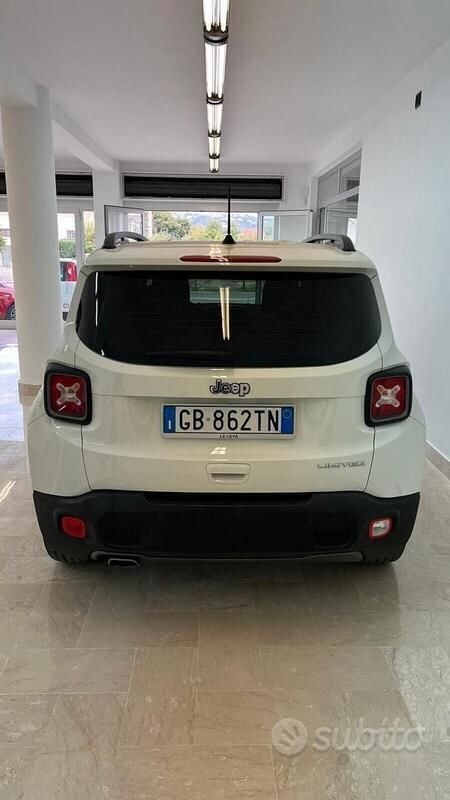 Usata Jeep Renegade Limited 120 CV (88 kW) 2020 Bianco SUV