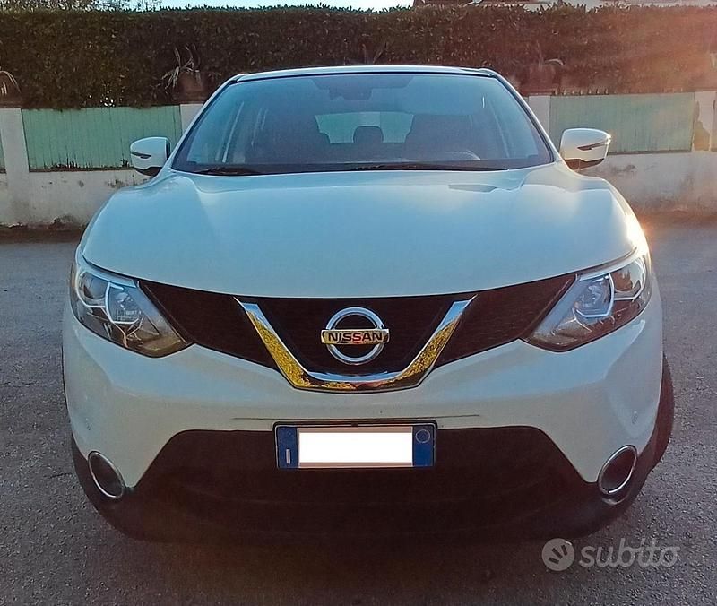 Occasion Nissan Qashqai Acenta 110 ch (80 kW) 2015 Blanc SUV