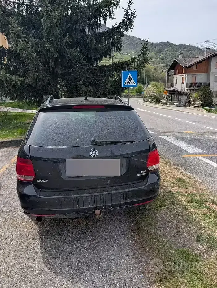 Usata VW Golf VI 105 CV (77 kW) 2011 Nero Utilitaria