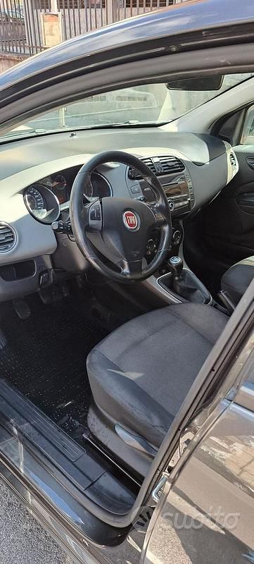 Usata Fiat Bravo 120 CV (88 kW) 2011 Utilitaria
