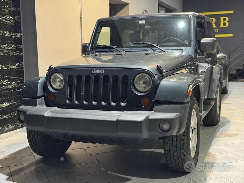 Grigio Usata 2009 Jeep Wrangler SUV | 18.990 € (Super prezzo) - Immagine 1/4