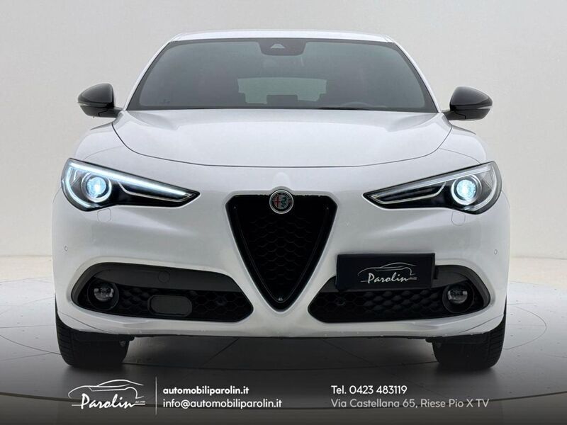 Usato 2022 Alfa Romeo Stelvio 2.1 Diesel 209 CV (44.900 €)