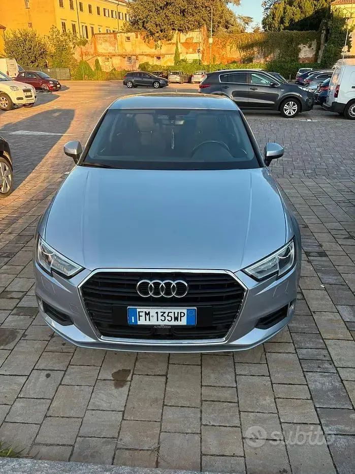 Usata Audi A3 150 CV (110 kW) 2018 Grigio Berlina