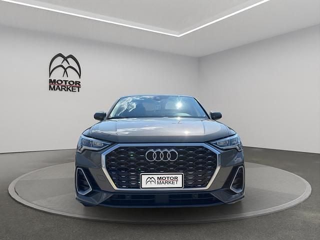 Usata Audi Q3 Sportback S-Line 150 CV (110 kW) 2023 Grigio / gray SUV