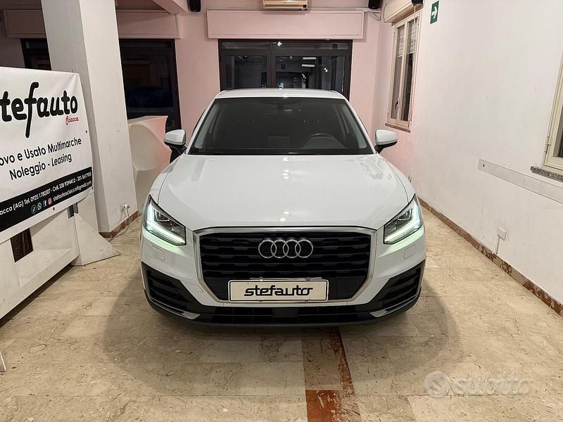 Usata Audi Q2 Business 116 CV (85 kW) 2020 Bianco SUV