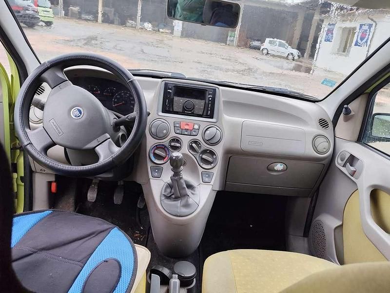 Usata Fiat Panda Dynamic 60 CV (44 kW) 2005 Utilitaria