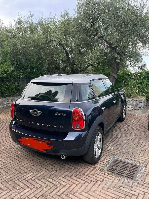 Usata Mini Cooper D Countryman Business 111 CV (81 kW) 2016 Blu/azzurro SUV