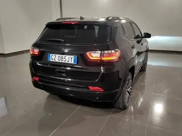 Usata Jeep Compass Summit 130 CV (95 kW) 2025 601solid black SUV