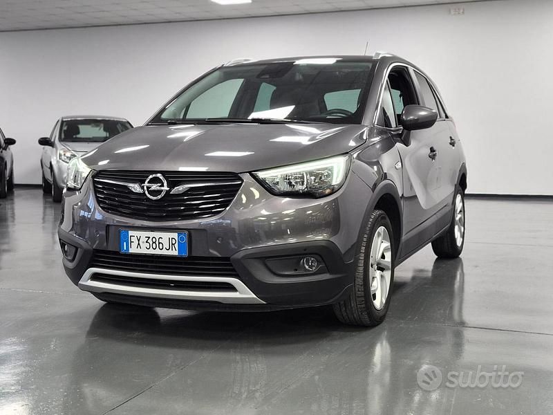 Usata Opel Crossland X 102 CV (75 kW) 2019 Grigio SUV