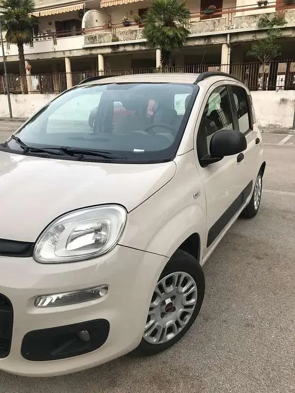 Usata Fiat Panda Pop 69 CV (50 kW) 2013 Utilitaria