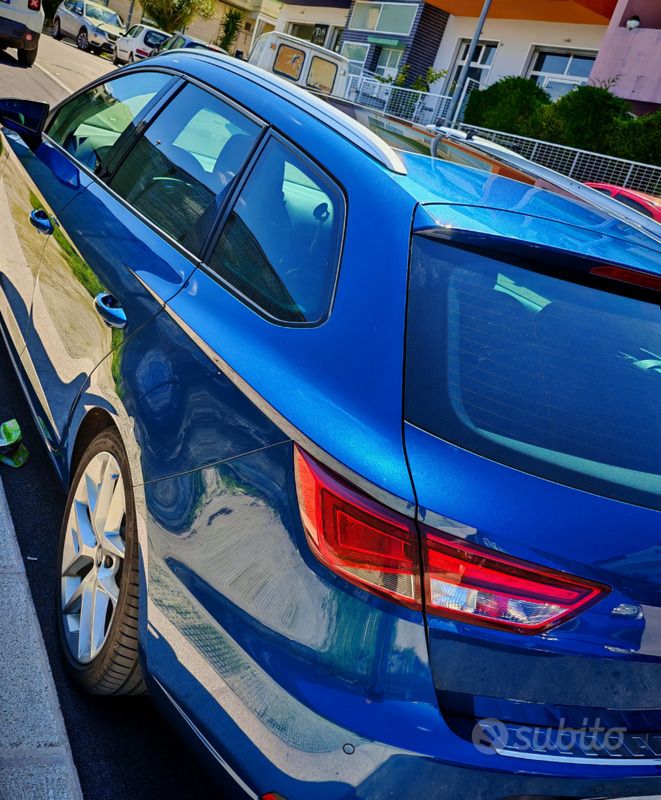 Usata Seat Leon FR 184 CV (135 kW) 2014 Blu Station wagon