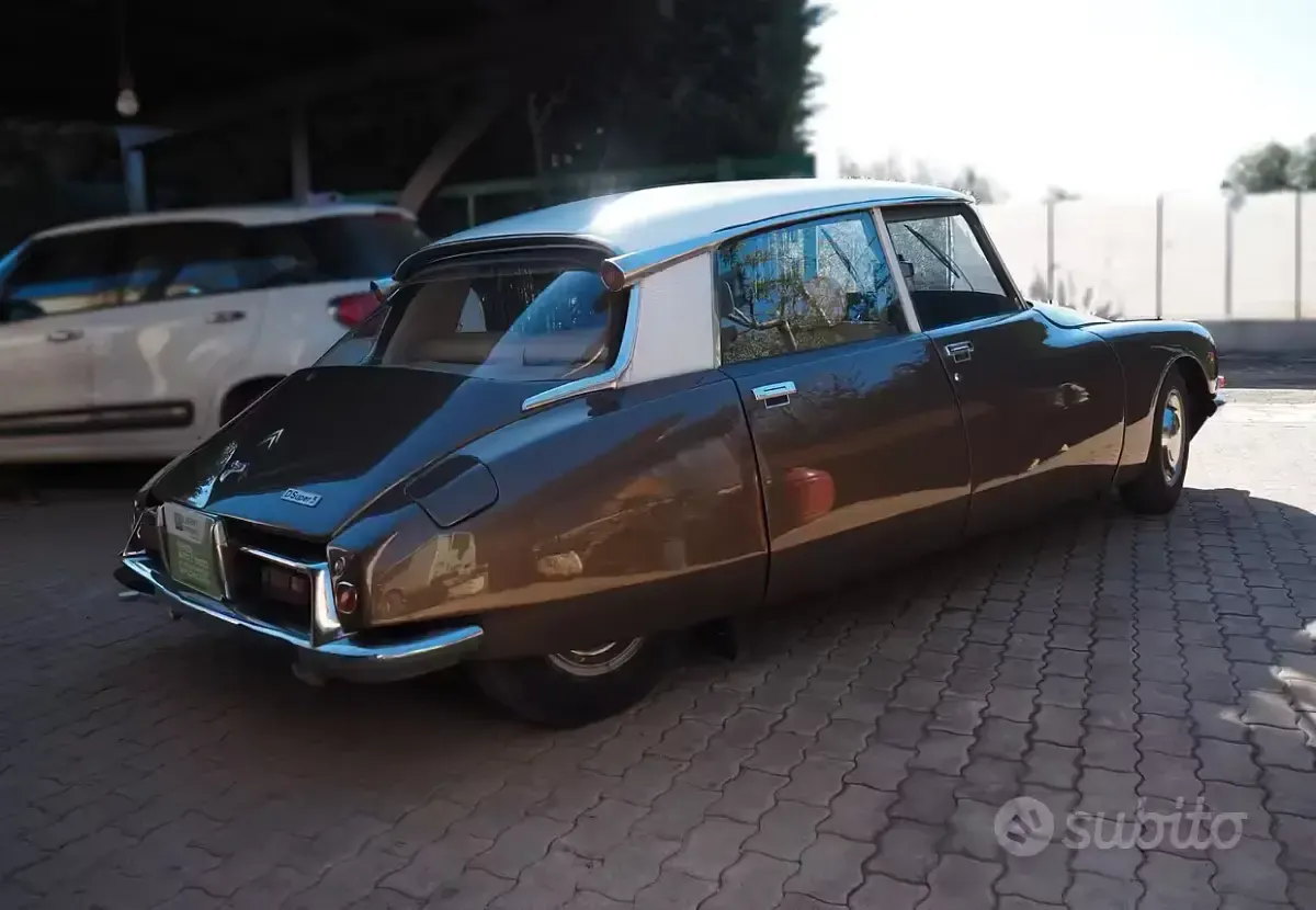 Usata Citroën DS 106 CV (77 kW) 1970 Marrone Berlina