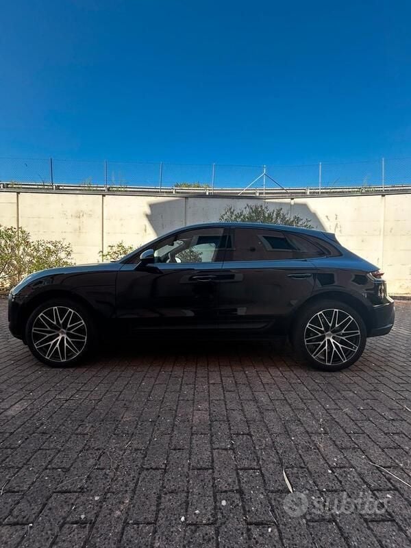 Usata Porsche Macan 265 CV (194 kW) 2022 Nero SUV
