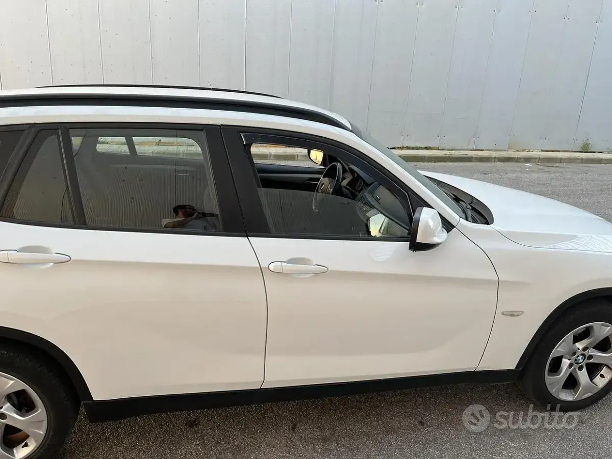 Usata BMW X1 143 CV (105 kW) 2010 Bianco SUV