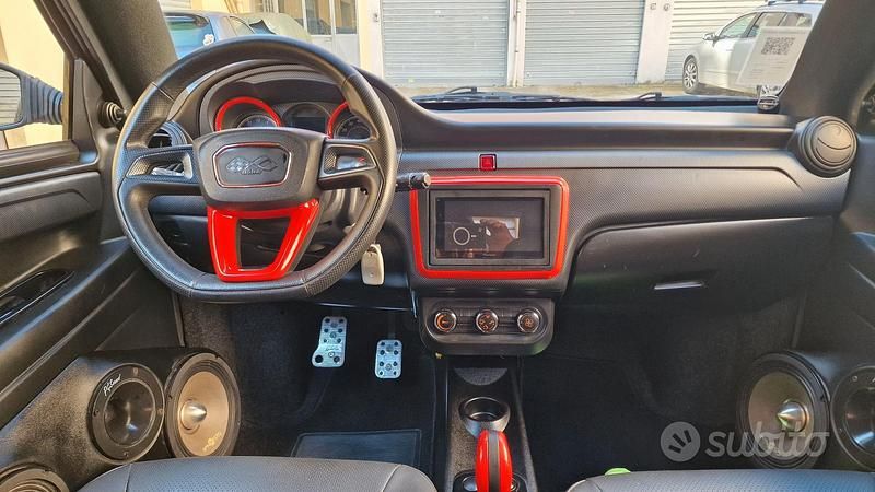 Usata Ligier JS50 2021 Nero Utilitaria