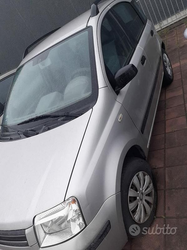 Usata Fiat Panda Dynamic 60 CV (44 kW) 2006 Grigio Utilitaria