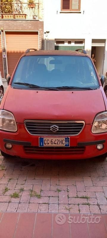 Usata Suzuki Wagon R+ 2003 Rosso Monovolume