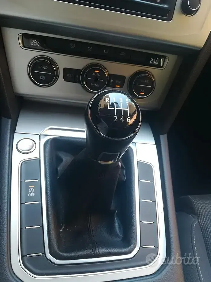 Usata VW Passat 150 CV (110 kW) 2017 Nero Station wagon