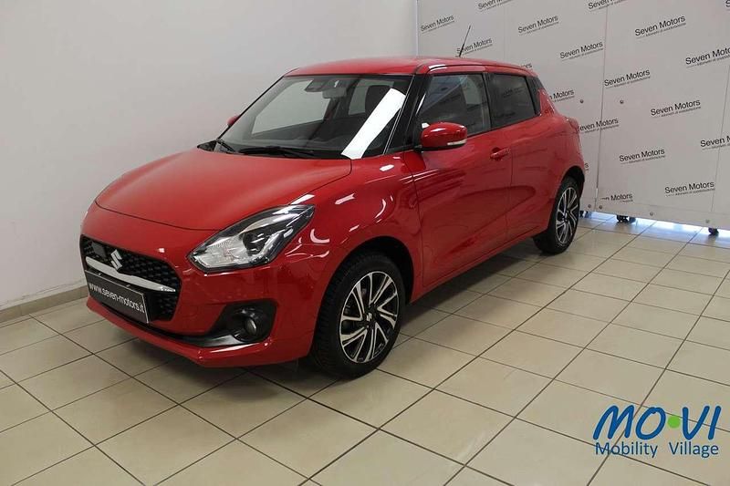 Usata Suzuki Swift 83 CV (61 kW) 2021 Rosso Utilitaria