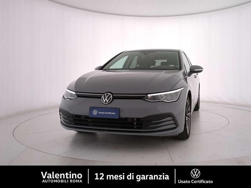 Usata VW Golf VIII Life 110 CV (80 kW) 2021 Grigio Utilitaria