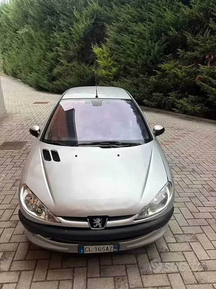 Usata Peugeot 206 68 CV (50 kW) 2003 Berlina