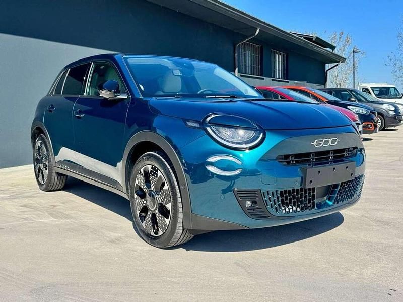 Usata Fiat 600 La Prima 110 CV (80 kW) 2024 Other SUV