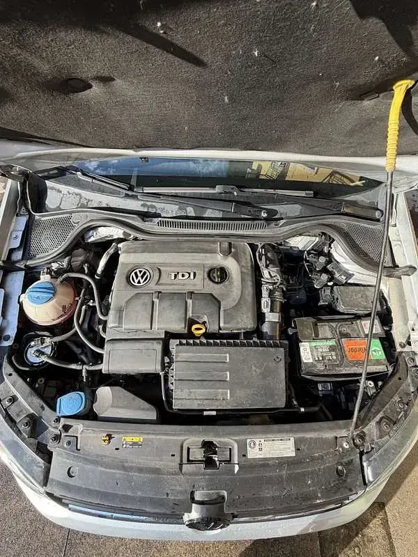 Usata VW Polo Trendline 75 CV (55 kW) 2016 Grigio Berlina
