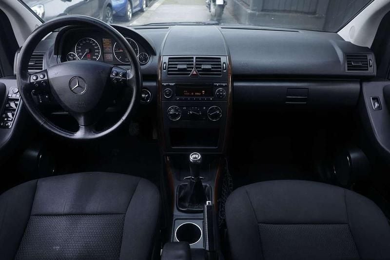 Usata Mercedes A180 Avantgarde 109 CV (80 kW) 2007 Nero Utilitaria