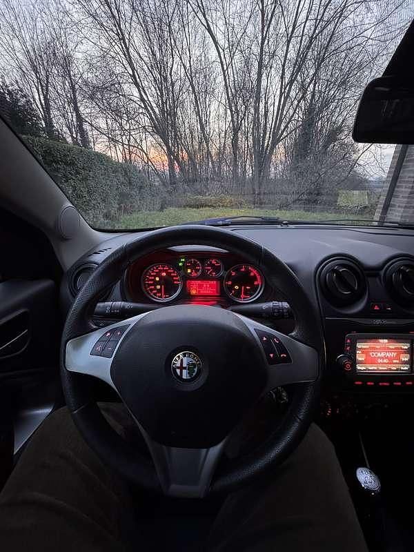 Usata Alfa Romeo MiTo Progression 84 CV (61 kW) 2014 Utilitaria