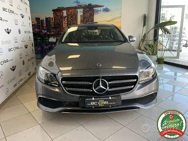 Gebraucht Mercedes E200 160 PS (117 kW) 2019 Grau Limousine
