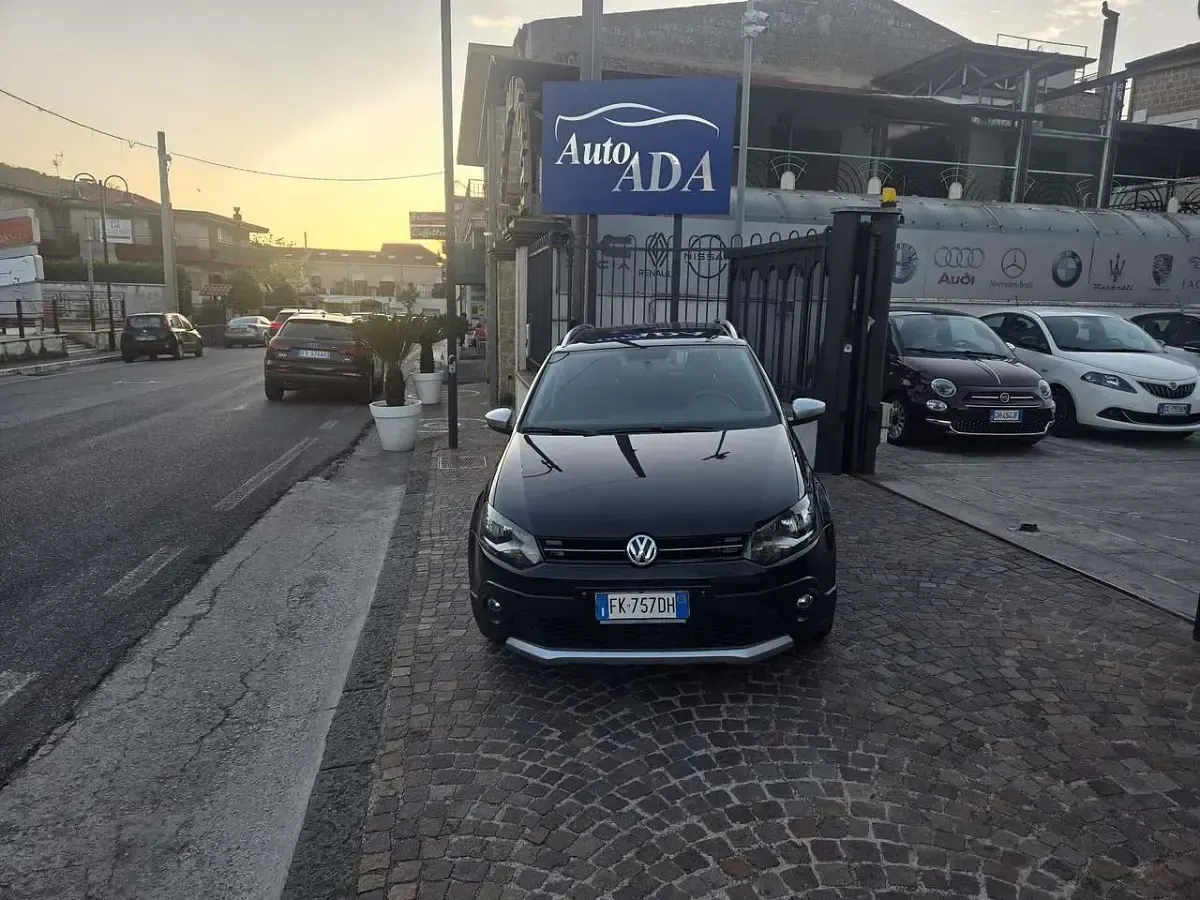 Usata VW Polo Cross 90 CV (66 kW) 2017 Nero Utilitaria