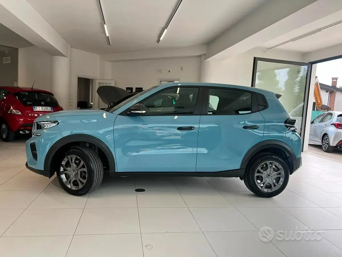 Usata Citroën C3 PureTech 101 CV (74 kW) 2025 Blu/azzurro SUV