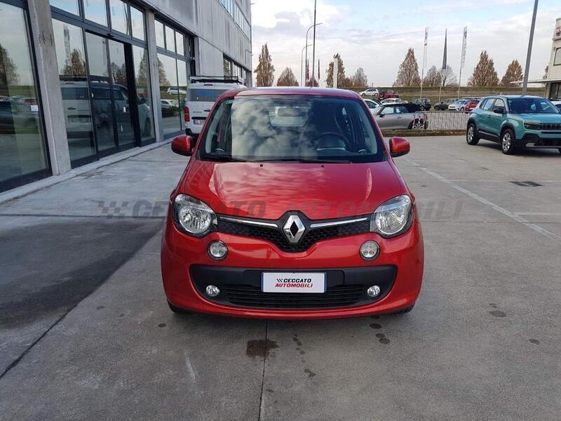 Usato 2018 Renault Twingo 1.0 Benzin 69 CV (9.800 €)