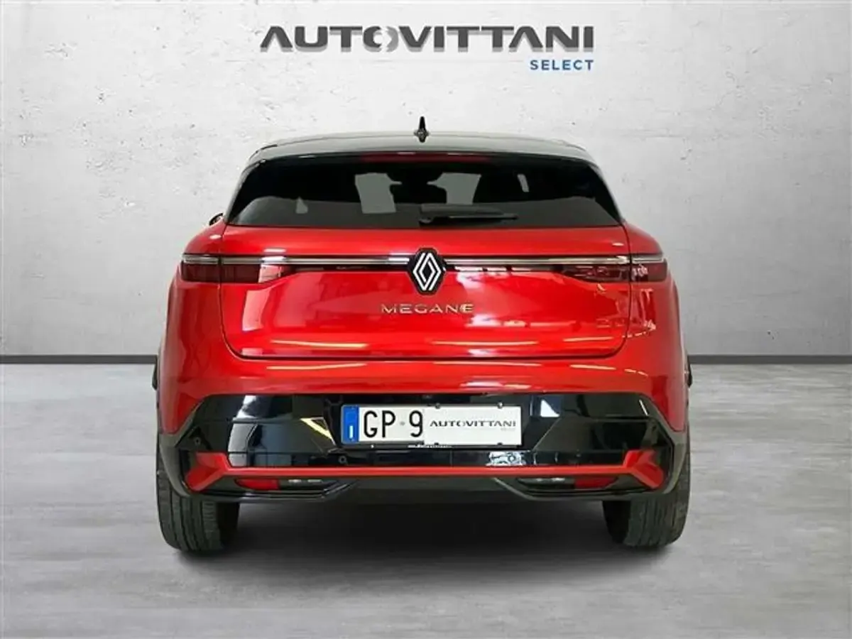Usata Renault Megane E-Tech Techno 55 kW (75 CV) 2023 Rosso Berlina