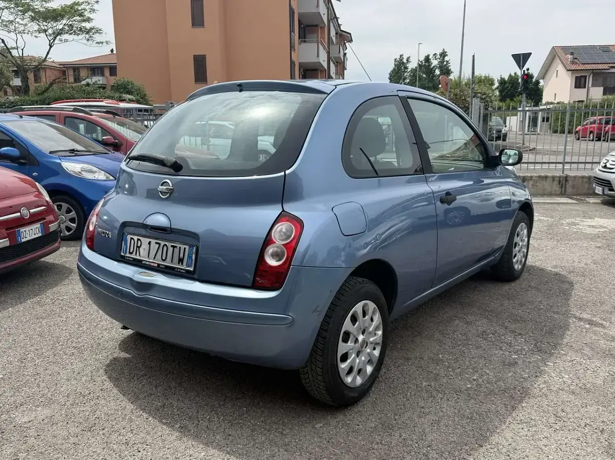 Usata Nissan Micra 65 CV (47 kW) 2008 Blu/azzurro Berlina