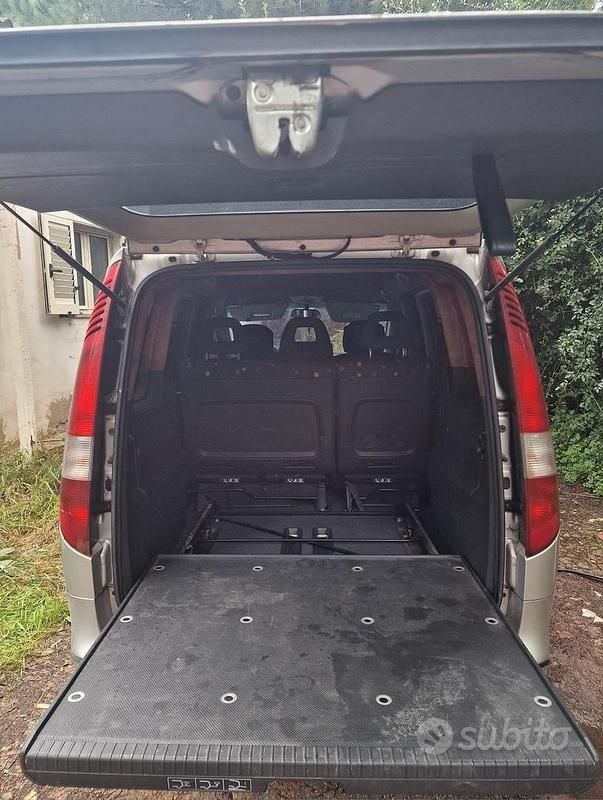 Usata Mercedes Vaneo 91 CV (66 kW) 2003 Grigio Monovolume