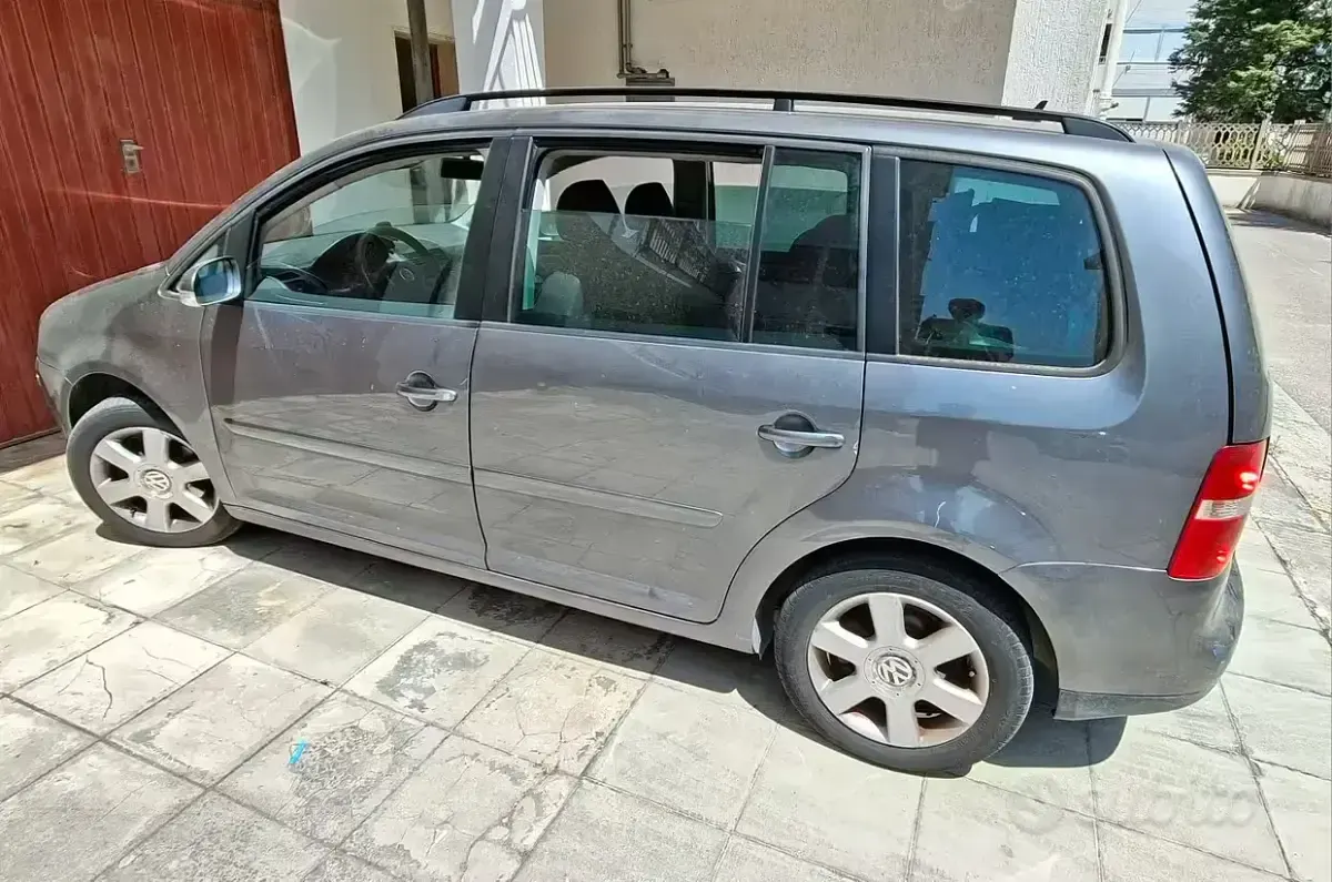 Usata VW Touran 105 CV (77 kW) 2006 Monovolume