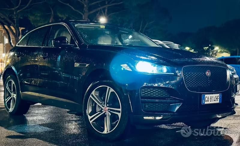 Usata Jaguar F-Pace Prestige 180 CV (132 kW) 2020 Blu SUV