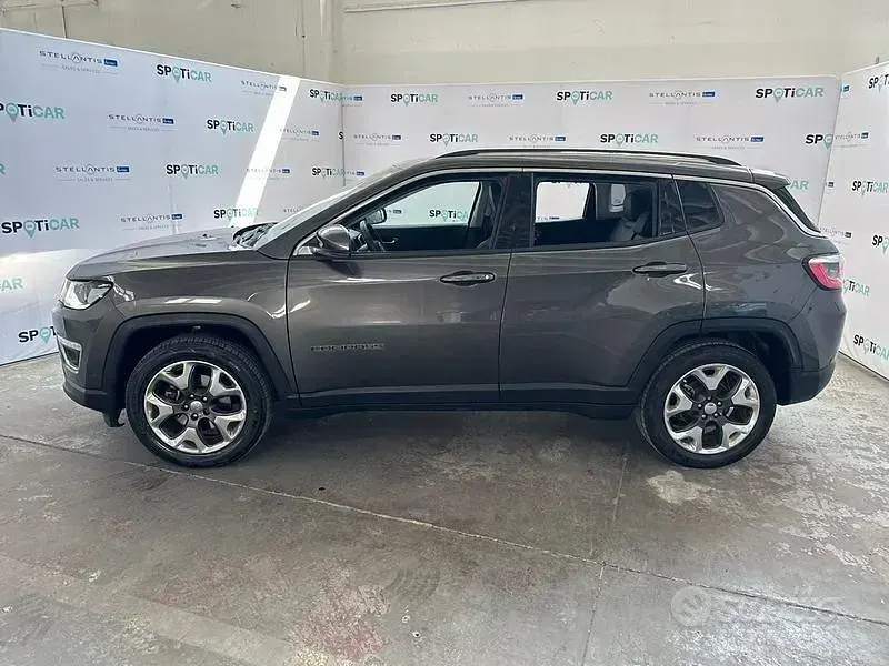 Usata Jeep Compass Limited 140 CV (102 kW) 2018 Nero SUV