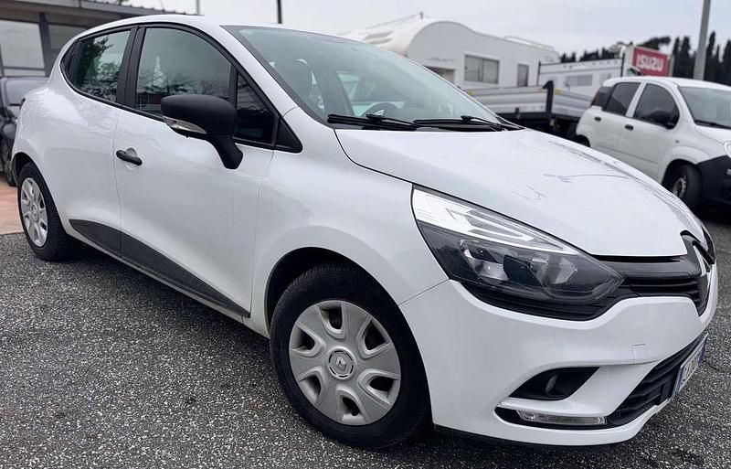 Usata Renault Clio IV Business 73 CV (53 kW) 2018 Bianco Furgone
