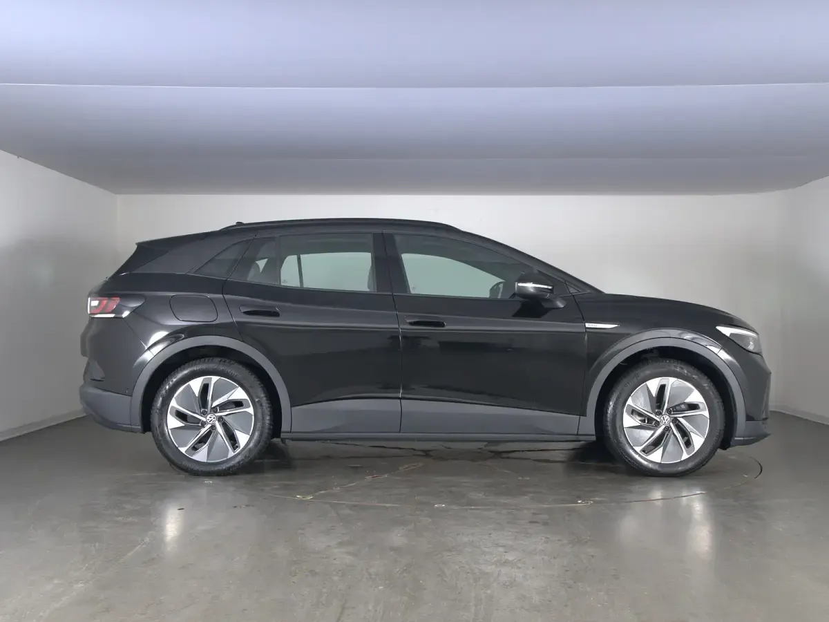 Usado VW ID.4 Pro Performance 150 kW (204 CV) 2023 Negro SUV