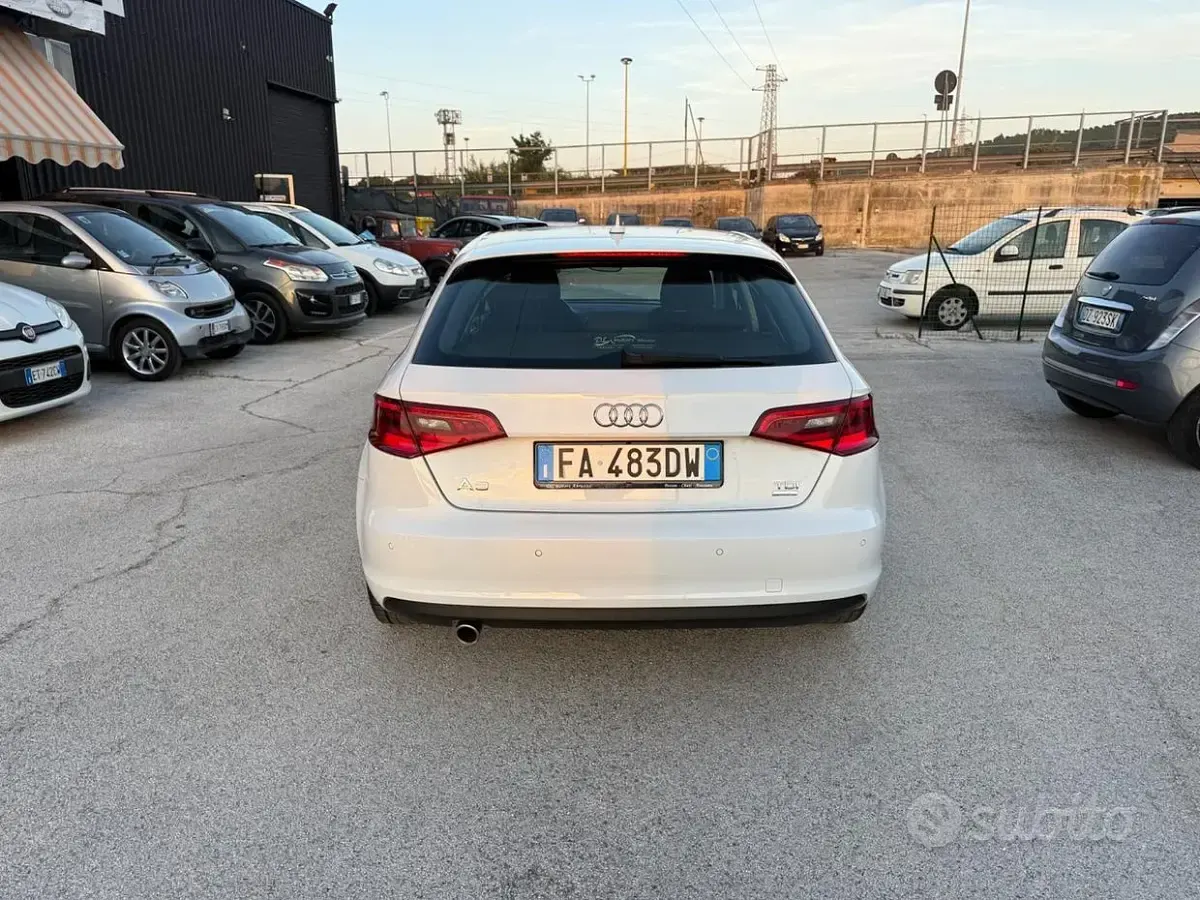 Usata Audi A3 Ambition 110 CV (80 kW) 2015 Bianco Berlina