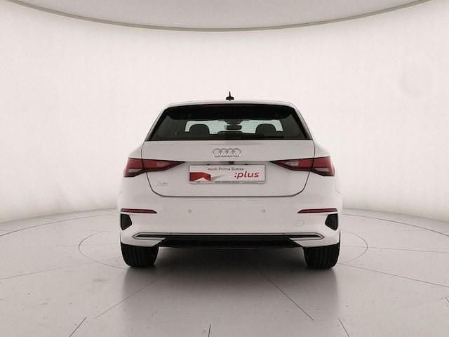 Usata Audi A3 Advanced 110 CV (80 kW) 2023 Bianco ibis Berlina