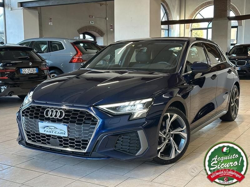 Usata Audi A3 S-Line 150 CV (110 kW) 2023 Blu Berlina