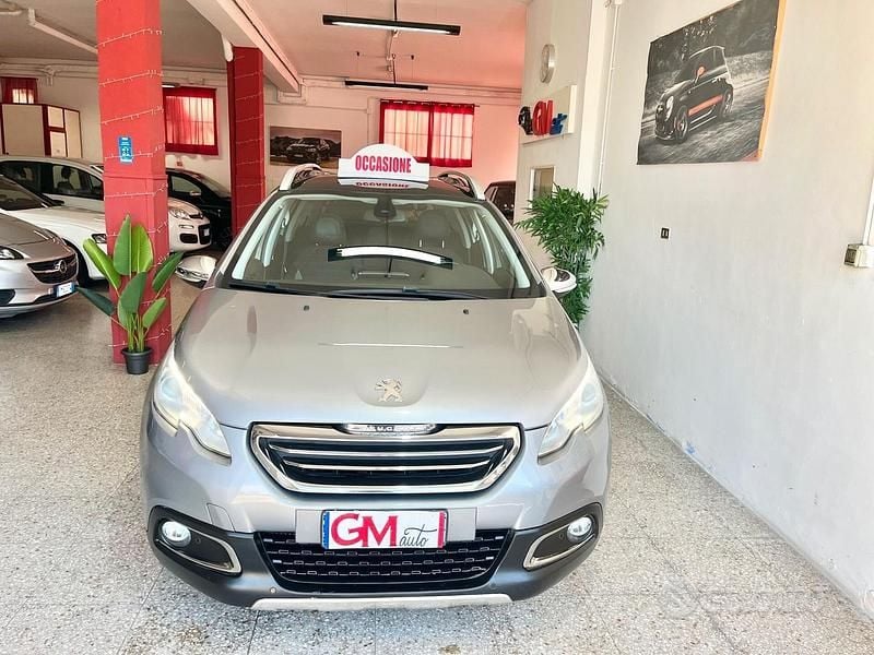 Usata Peugeot 2008 Active 92 CV (67 kW) 2014 Grigio SUV